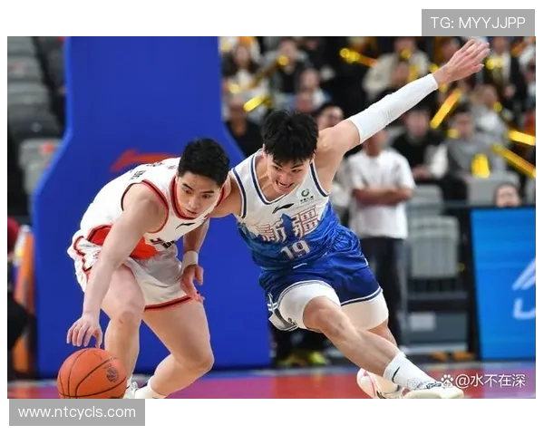 全新赛事激烈对抗 聚焦顶尖选手精彩比拼与战术智慧展示 全新赛事激烈对抗 聚焦顶尖选手精彩比拼与战术智慧展示