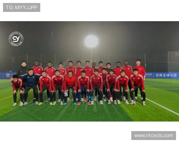 上海足球队配合默契展现实力大满贯点评赛事精彩瞬间