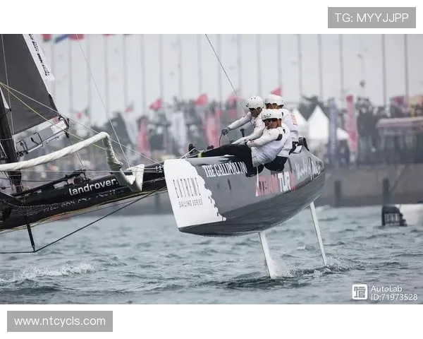 武汉极限运动队与南京极限运动队赛后灵活性对比分析与总结