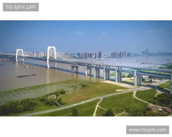 陈江华以创新精神引领时代发展推动科技与社会全面进步