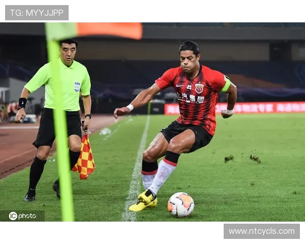 围绕五大联赛解析欧洲足球格局新趋势展望未来赛季走向变化动态深度剖析