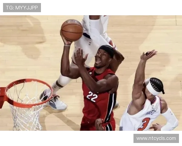 2017年尼克斯与热火的激烈对决回顾与精彩瞬间分析